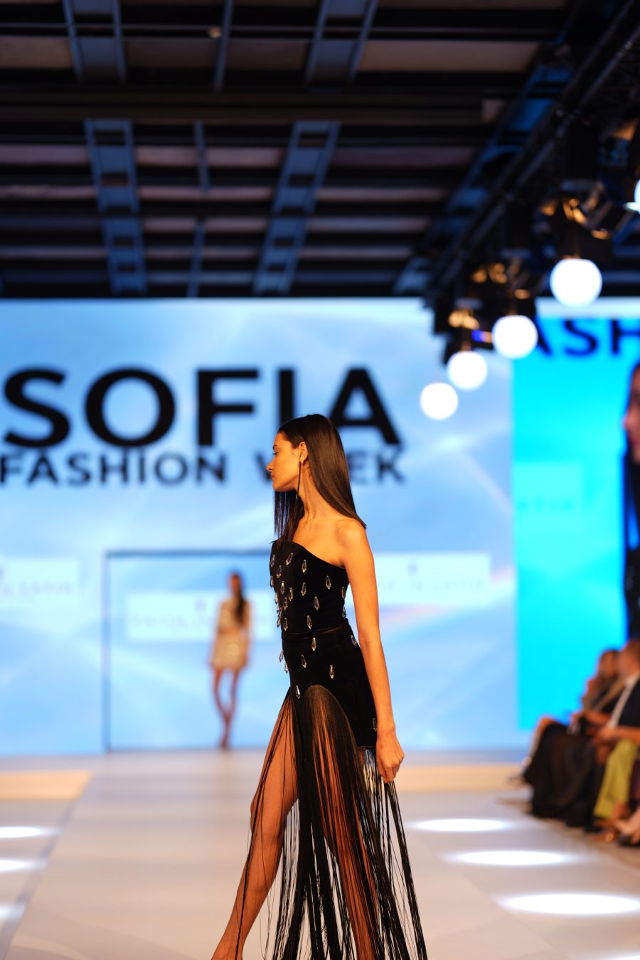 Sofya Moda Haftası 8